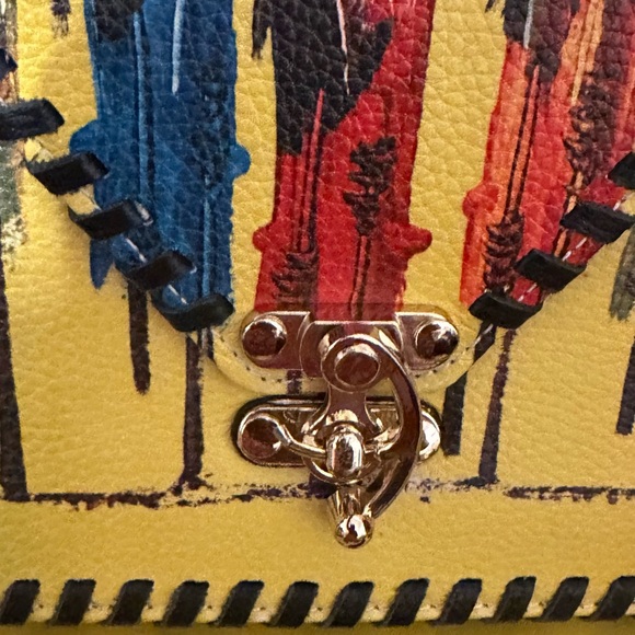 ♥️♥️♥️SASSY JONES MAASAI Print -Sherrie Laptop Clutch, Poncho and Scarf BUNDLE♥️ - Picture 6 of 13